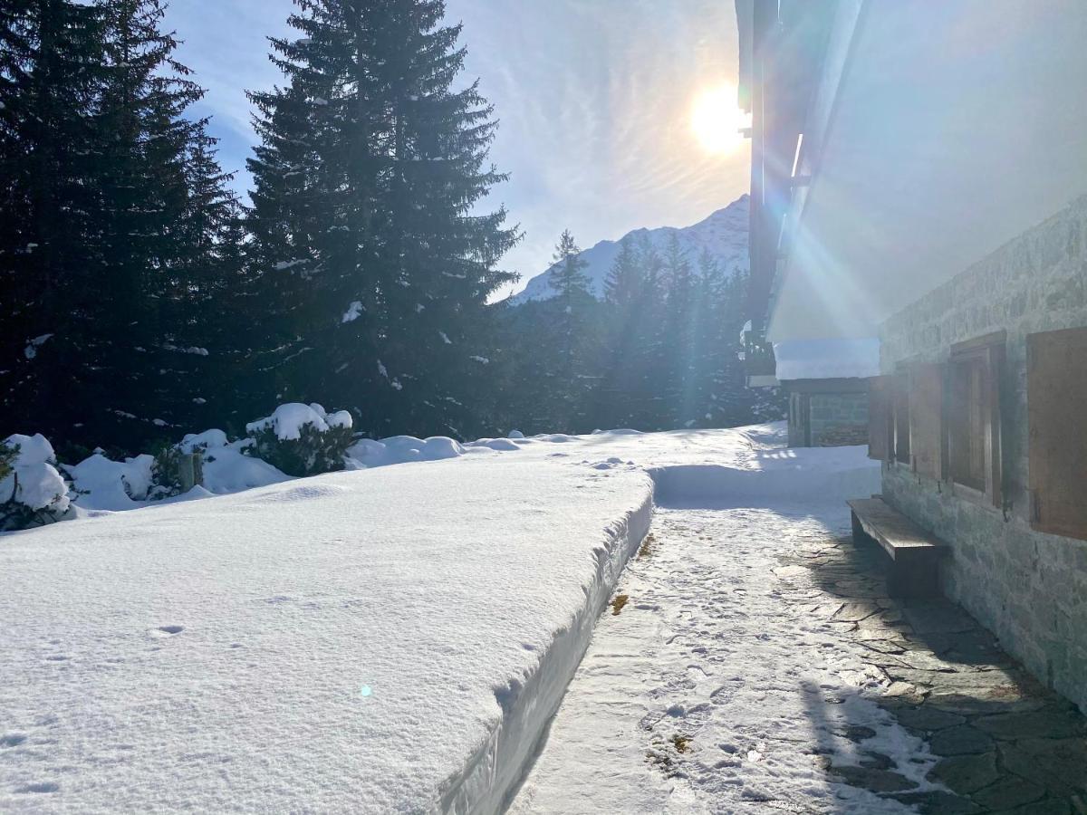 Chalet Wulli In Der Naehe Der Skianlagen ซาโวญิน ภายนอก รูปภาพ